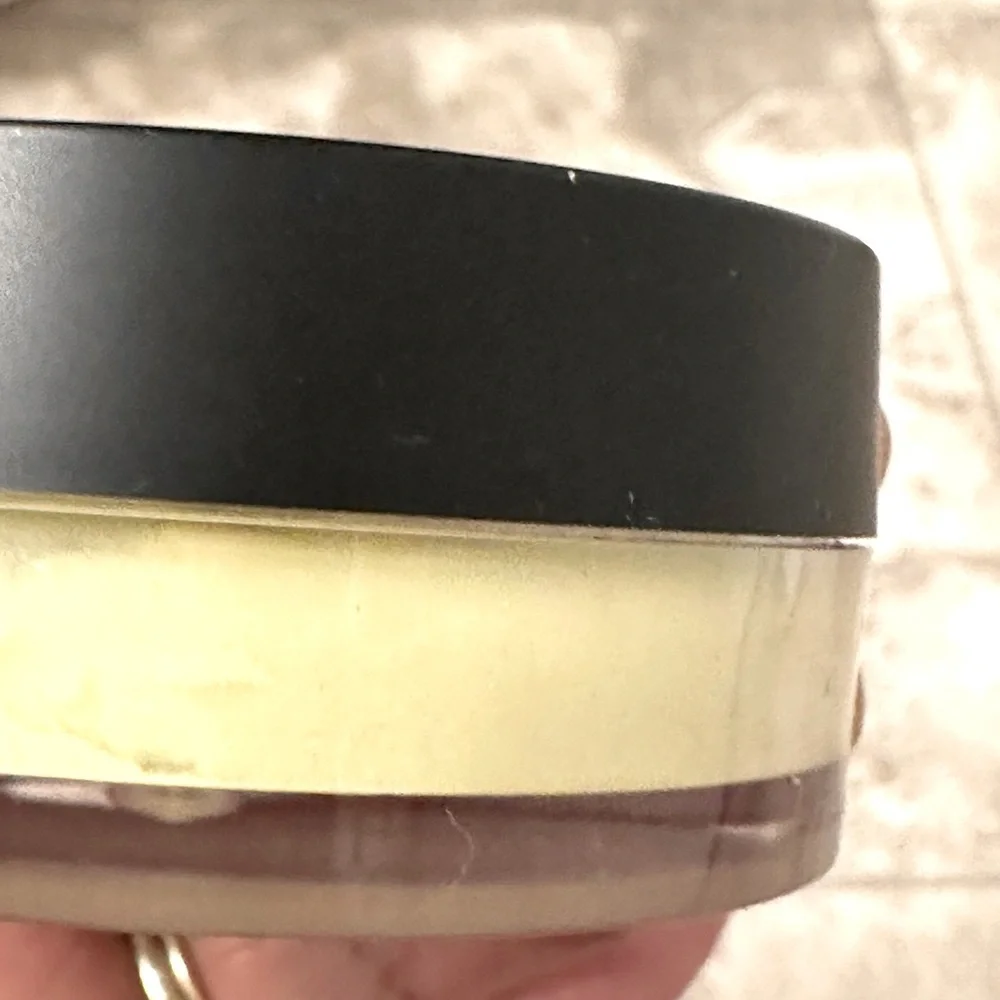 e.l.f. High Definition Powder, Corrective Yellow